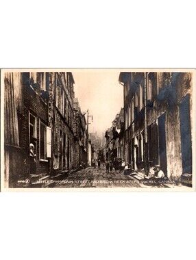 Little Champlain Street and Break Neck Steps Postcard Quebec, Canada